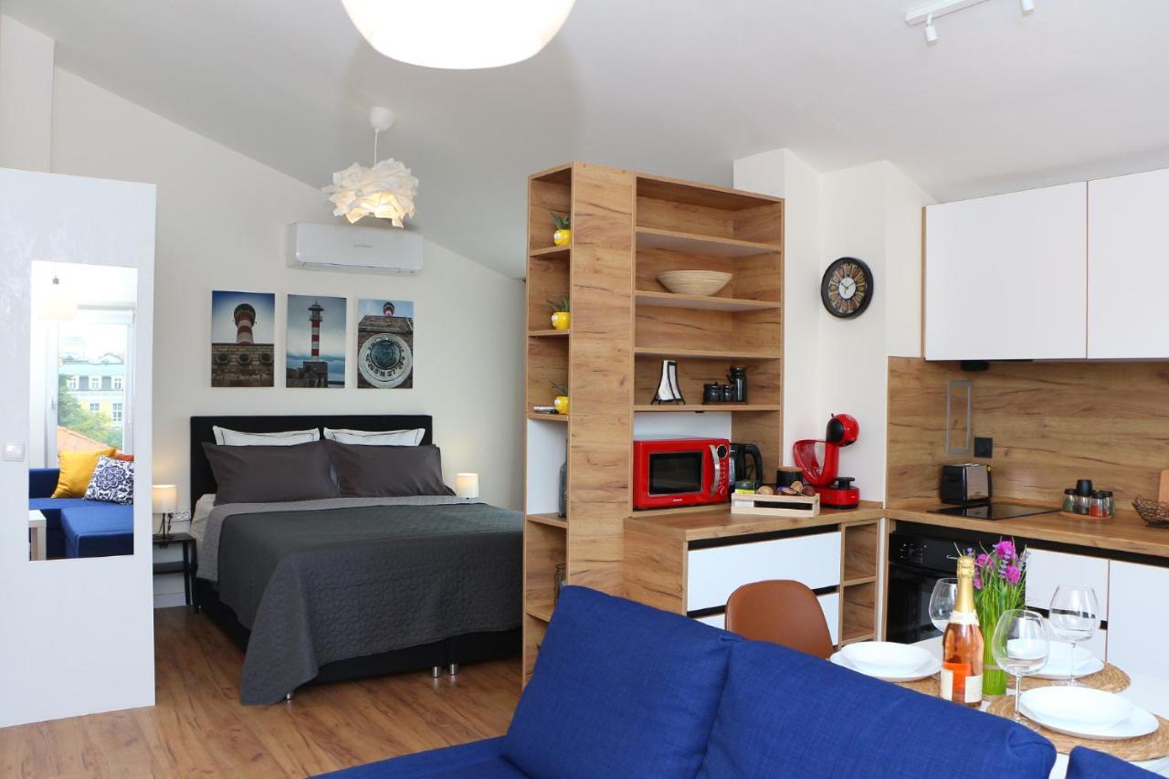 Apartament Shik & Chic In The Heart Of Burgas # 5Min From Beach # New Zewnętrze zdjęcie