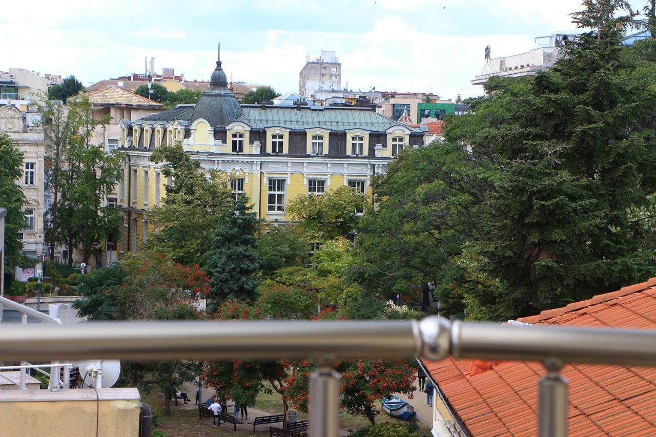 Apartament Shik & Chic In The Heart Of Burgas # 5Min From Beach # New Zewnętrze zdjęcie