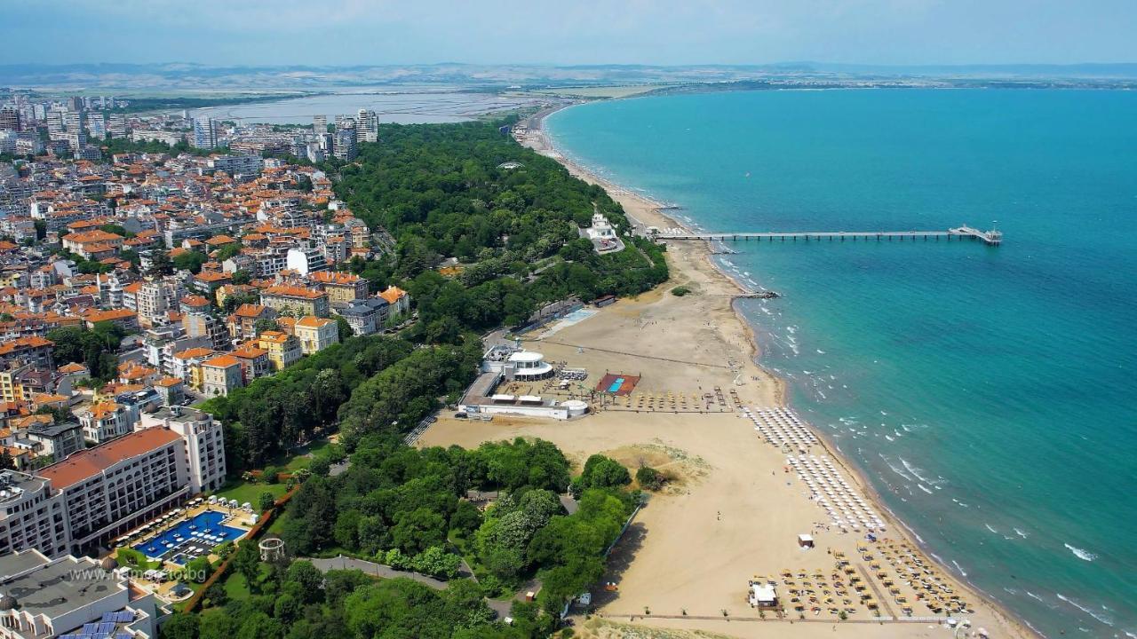 Apartament Shik & Chic In The Heart Of Burgas # 5Min From Beach # New Zewnętrze zdjęcie